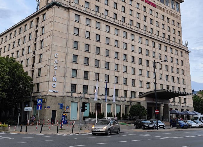 Godziny otwarcia Royal Casino Warszawa